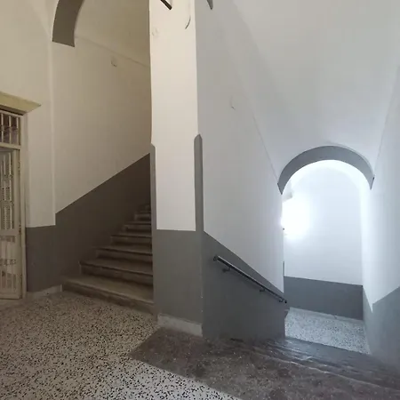 Casa Lia Ai Decumani Апартаменты *